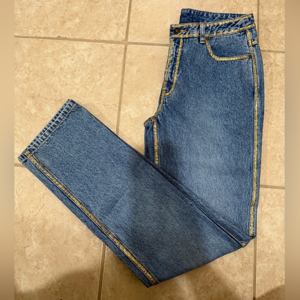 Newport News Straight Blue Jeans